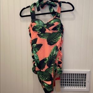 Albion Fit Tropical Halter One-Piece Size S - NWT